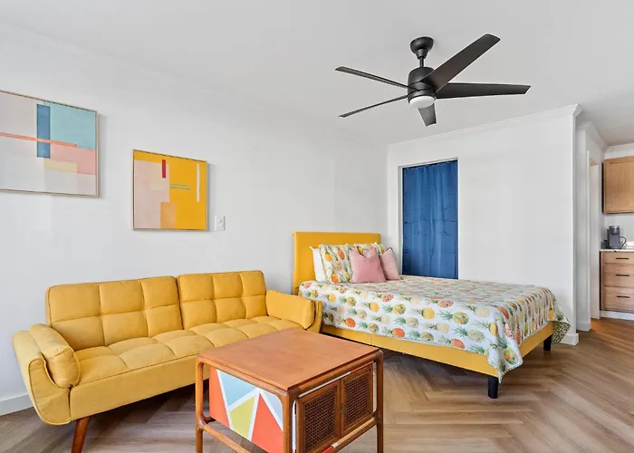 Remodeled With New Furnishings, Induction Cooktop, And Steps To The Ferienhaus Ocean Stadt