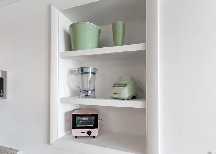 Remodeled With New Furnishings, Induction Cooktop, And Steps To The * Ocean Stadt